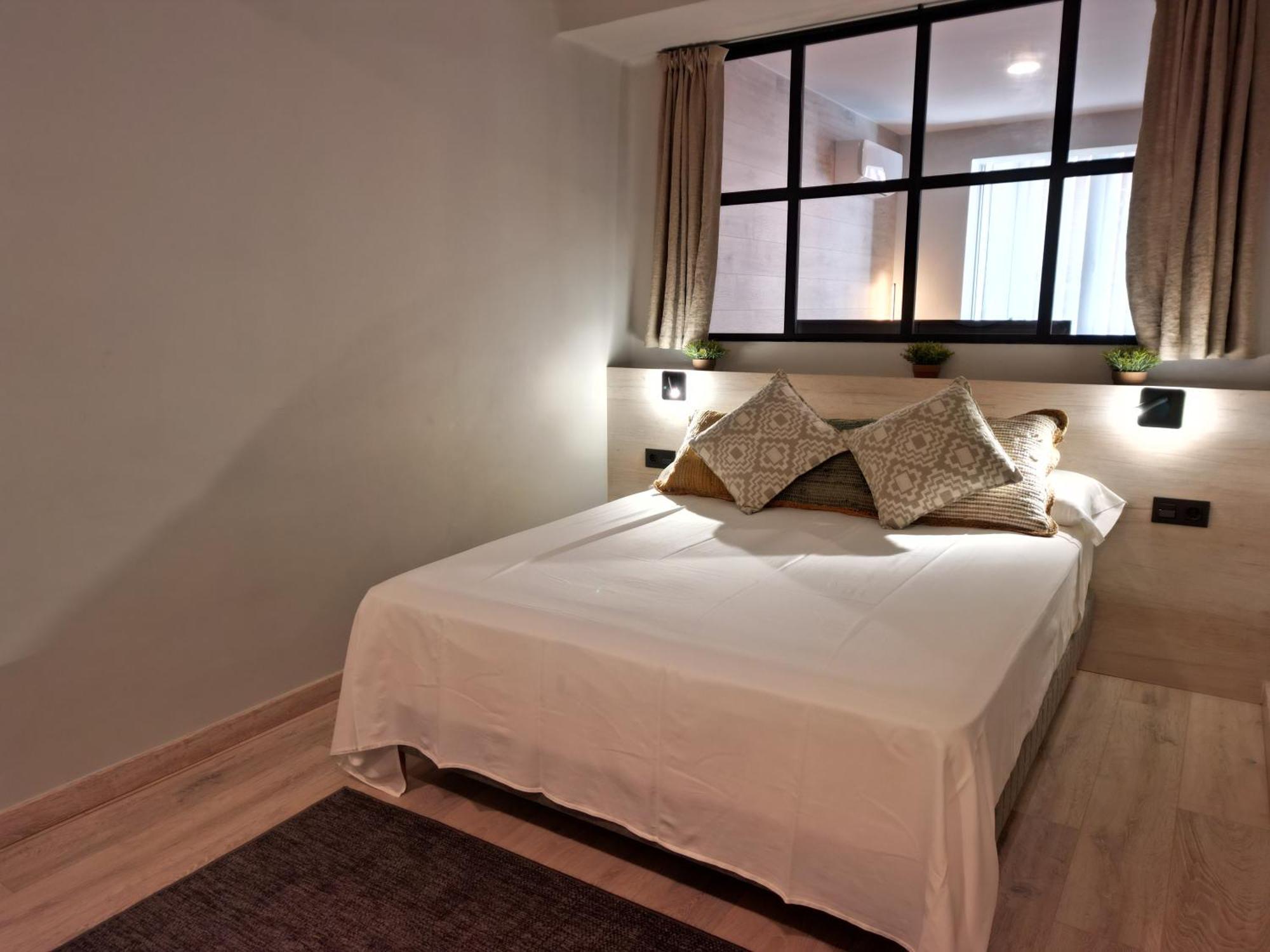 Apartaments Turistics Cardona III 外观 照片